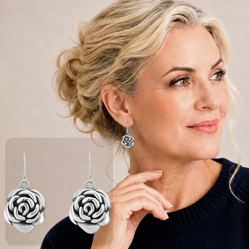 Brinco de Gancho com Rosa Envelhecida em Eletroformação